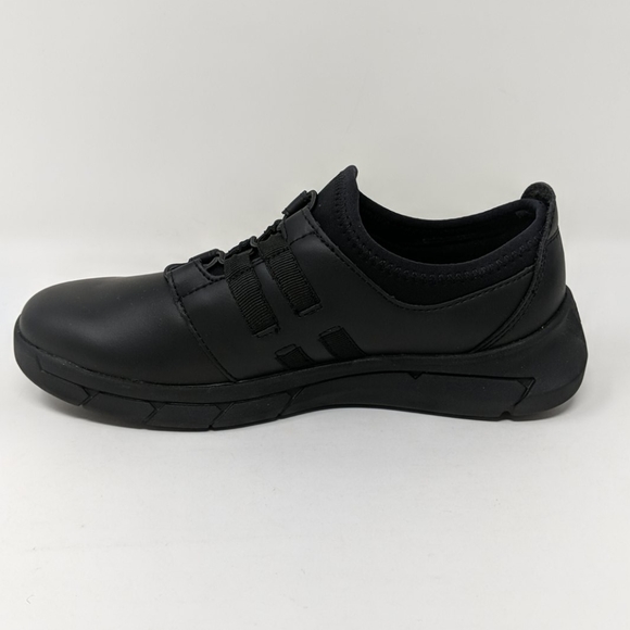 New. Shoes for Crews. Oil and Slip Resistant. Med. - Picture 6 of 10